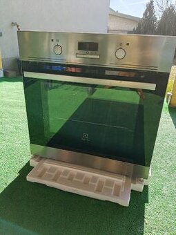 Electrolux vstavana rura