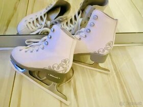 Dievčenské ľadové korčule - 1