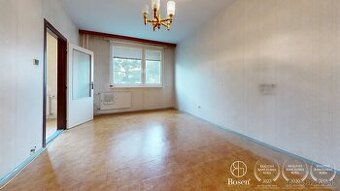 BOSEN | REZERVOVANÉ - 3-izb byt s balkónom v pôvodnom stave,