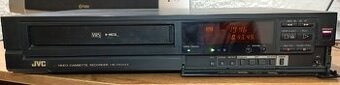 JVC HR-D521EE .... videorekorder...