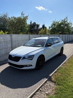 Škoda Superb III Kombi Sportline 2.0TSI 206kw DSG 4X4