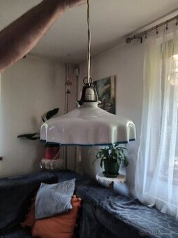Starožitná lampa