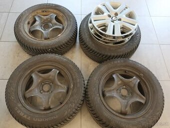 Zimní pneu NOKIAN 205/60 R16 DOT 43/24