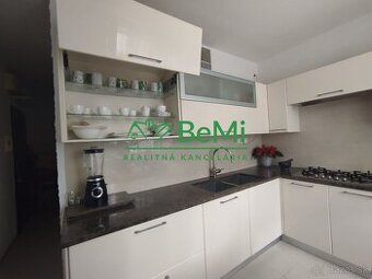 Predaj - nadčasový 3 izbový byt - Piešťany - ID 200-113-LUG