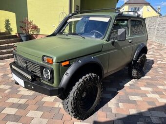 LADA NIVA 1.7 // 4x4 // Offroad