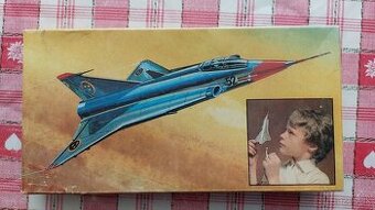 Saab J35 Draken - VEB Plasticart