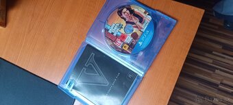 Hry na PC a PS4