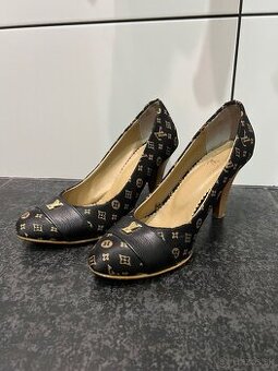 Topanky / lodičky louis Vuitton