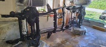 Predám šasi na Mitsubishi Pajero2 2.8 wagon