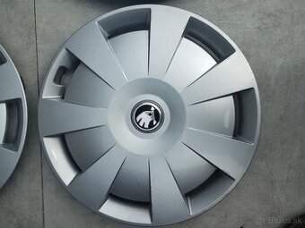 Originálne puklice Škoda 16