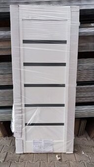 Dvere do sklom 80P biele