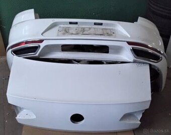 Volkswagen Passat B8 2.0 TDi 2019 predám ZADNÝ NÁRAZNÍK