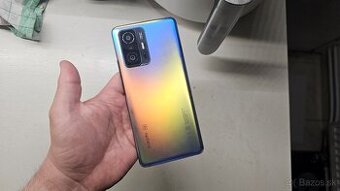 Xiaomi 11T Pro 256GB - pekná farba