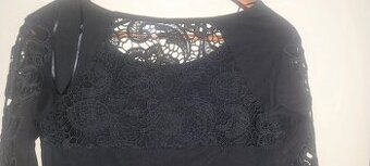 Nové tričko s čipkou S/36/8