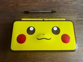 Nintendo New 2DS XL Pikachu edition