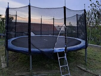 Trampolina 4.8m