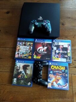 PS4 PRO