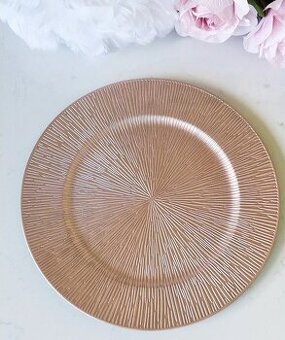 Ružový plastový podtanier - klubový tanier rose gold