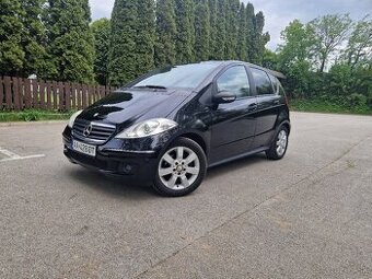 Mercedes-Benz Trieda A 150 benzin