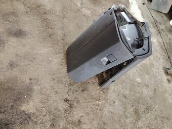 Škoda fabia 1 kastlik spolujazdca