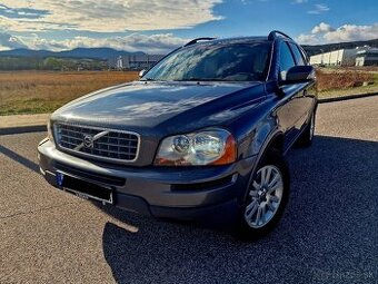 Volvo XC90 2.4 D5 MOMENTUM