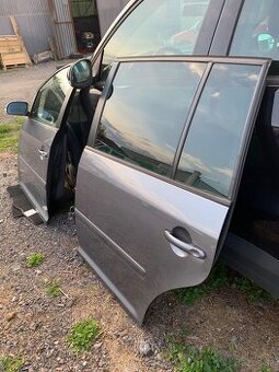 Predam VW Touran Dvere predne, zadne