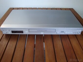 Panasonic DVD prehravac