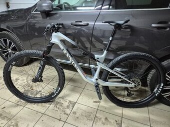 Canyon Lux Trail CF9