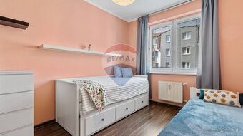 Predaj 2 izb. bytu s balkónom, Baltská ul., Bratislava - Pod