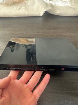 Predám PlayStation 2