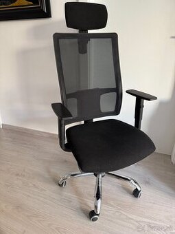 Kancelárska stolička