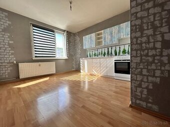 Predám 1izb byt s loggiou+pivnica v TOP LOKALITE