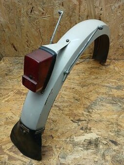 Babetta 207 zadný blatník + zadné svetlo