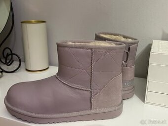 UGG classic mini pearl lila original vel.38