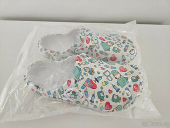 Zdravotnícka/pracovná obuv - veľkosť 38/39