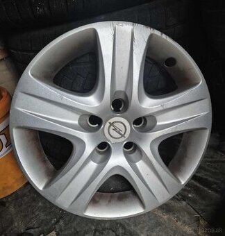 4ks komplet zimne kolesa 205/55R16 opel