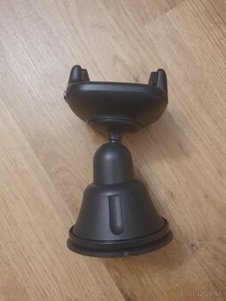 Držiak na mobil do auta