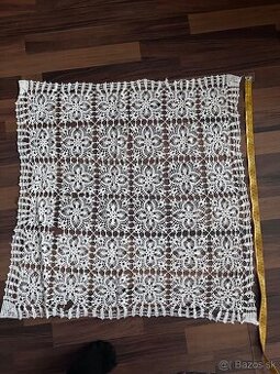 Háčkované dečky a obrusy