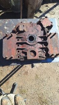 Ťažké prsia zetor