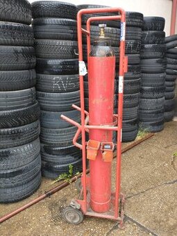 Predam velku flasu aj s pojazdom na co2 kysli