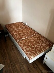 Darujem zachovalú posteľ s úložnym priestorom