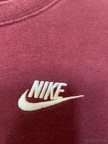 Nike sveter ženský