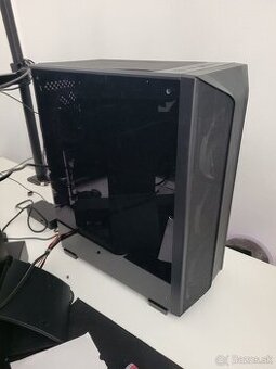Predám PC s monitora, klávesnicou a myšou AMD Ryzen 3 2200G