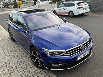 Passat R-Line Lapiz Blue DSG TSI fl b8.5 IQ LED -ODPOČET DPH