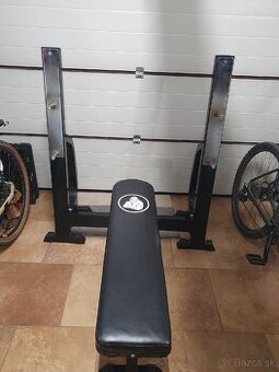Lavička na Bench Press