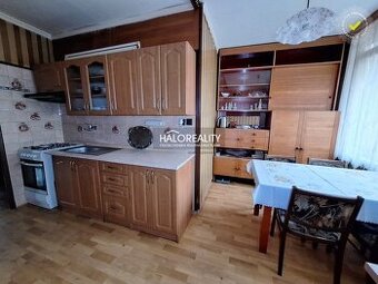 HALO reality - Predaj, trojizbový byt Prievidza, Dlhá Ulica