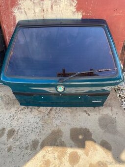 skoda felicia piate dvere zadna kapota kufor