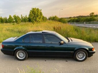 BMW, e38 728i, 1997,142 kW a e39 530dA, 142 kW