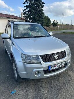 Suzuki Grand Vitara 2.0i automat.
