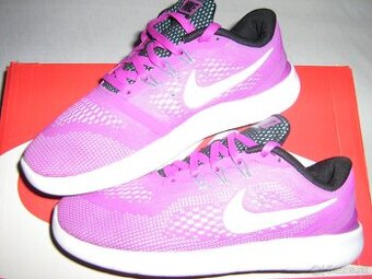 NIKE FREE RN vel. 38